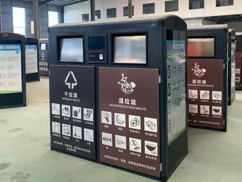Custom Solar Garbage Bins - Solaranook